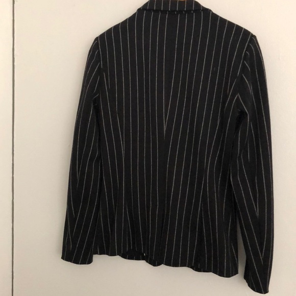 3for$30| NÜMPH Pinstriped single-button blazer - Picture 3 of 4